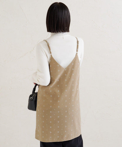 亮面天鵝絨迷你吊帶連衣裙