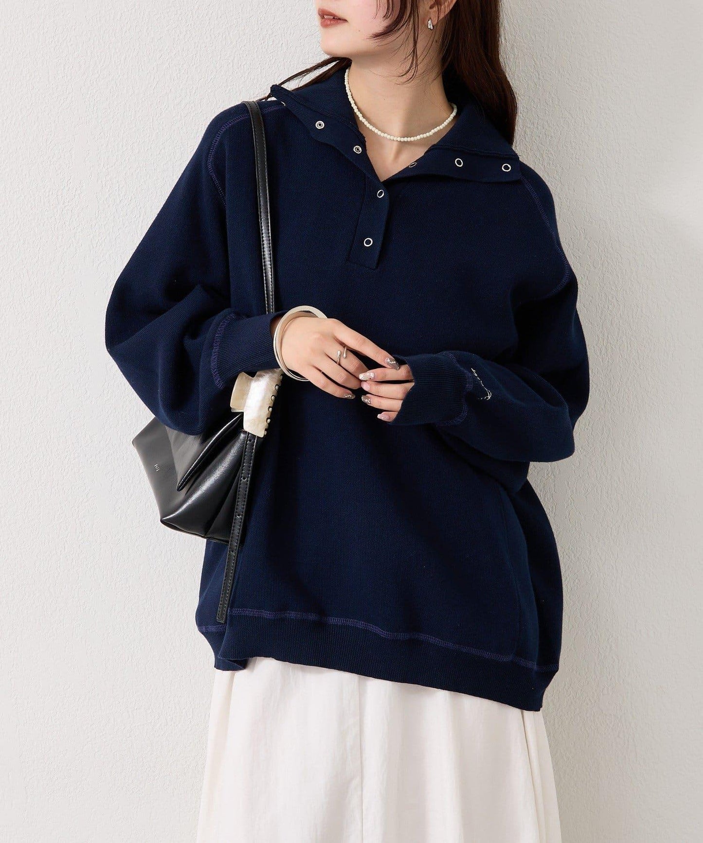 衛衣風格亨利領針織衫