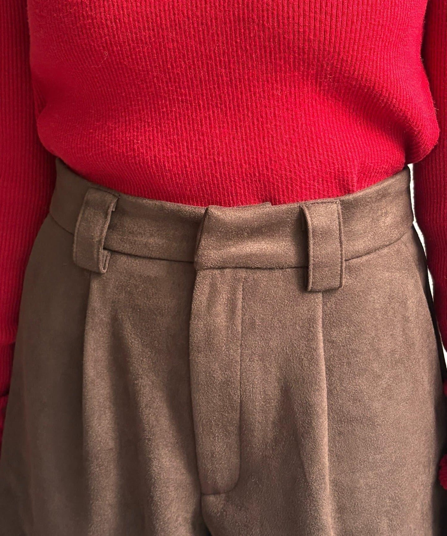 仿麂皮褶皺中褲