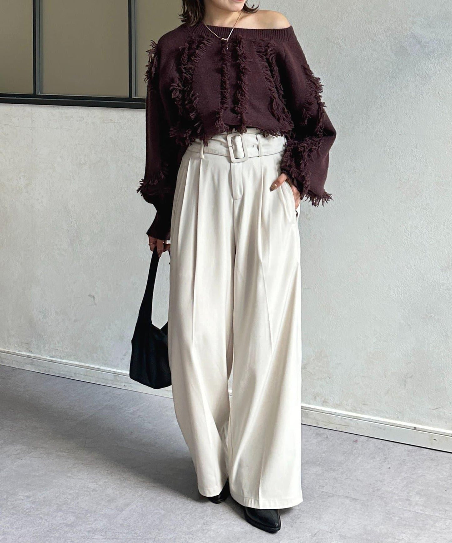 波浪流蘇短款針織衫