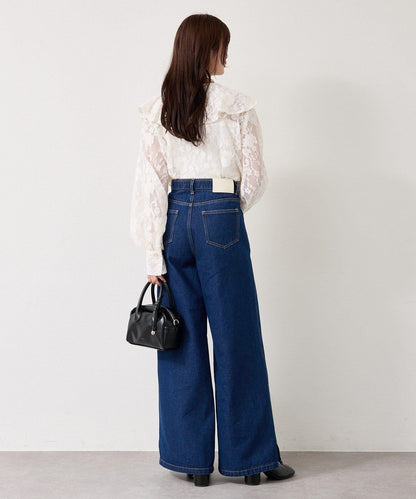 下襬開叉喇叭牛仔褲