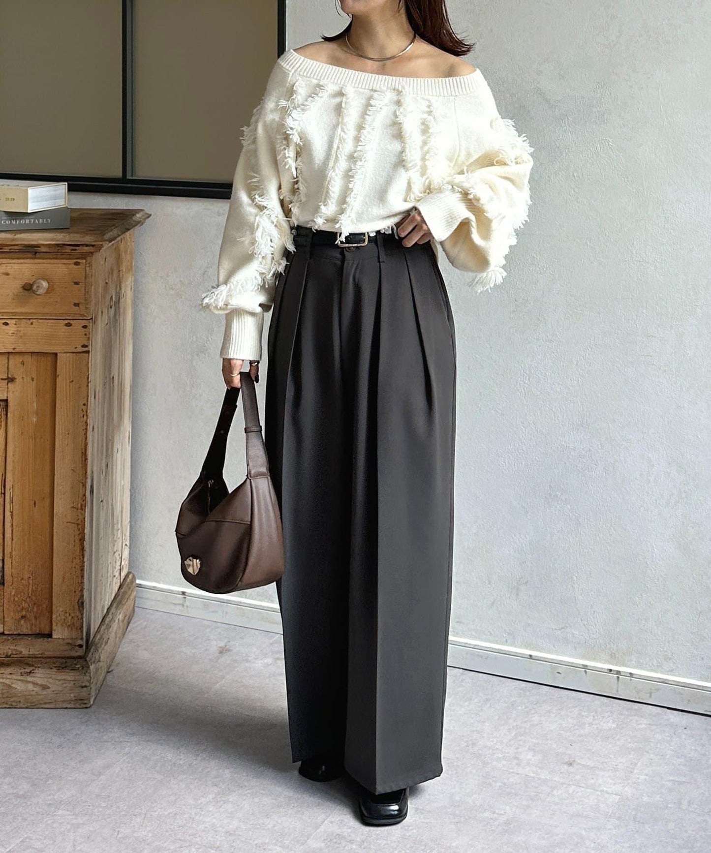 波浪流蘇短款針織衫