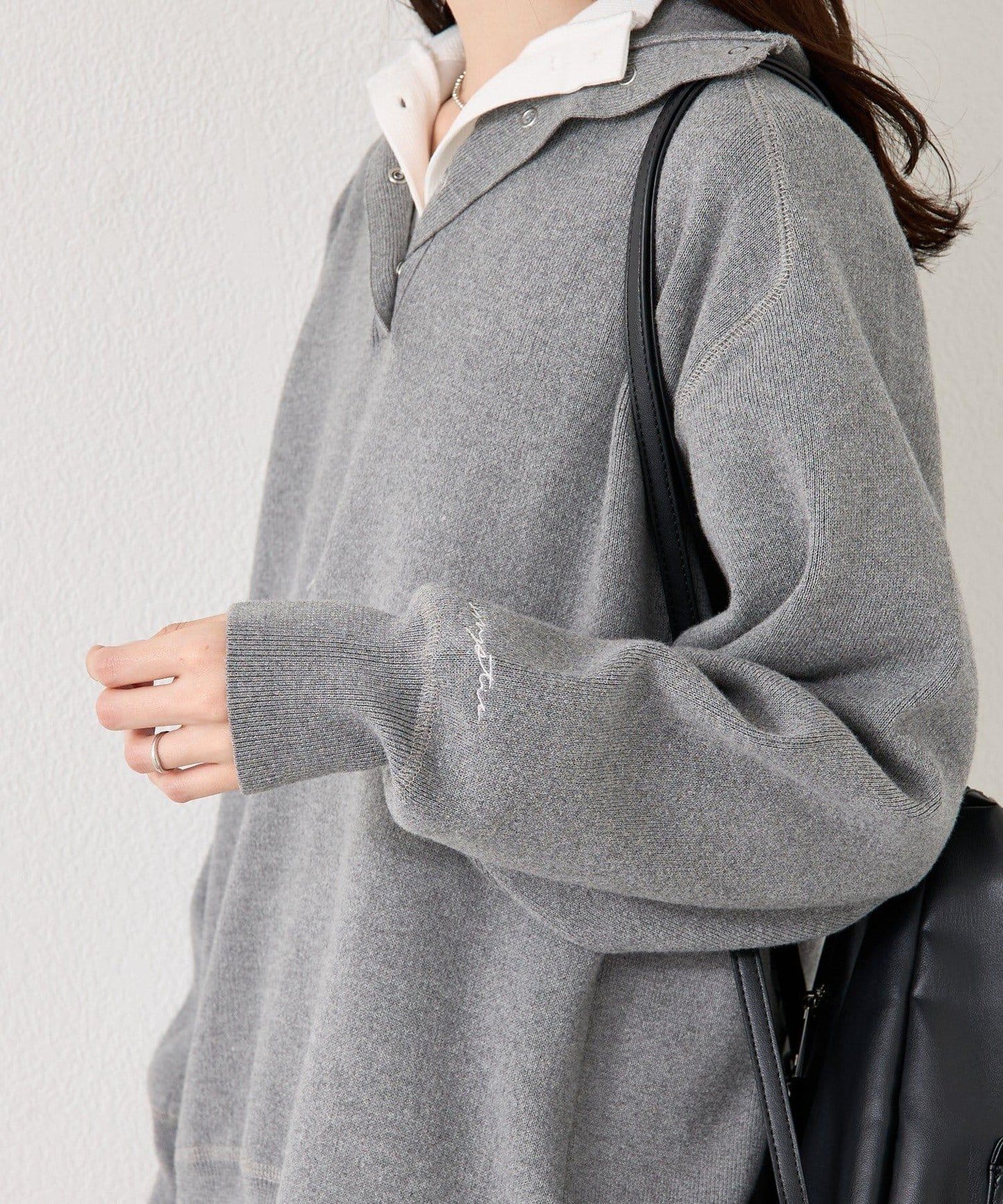 衛衣風格亨利領針織衫