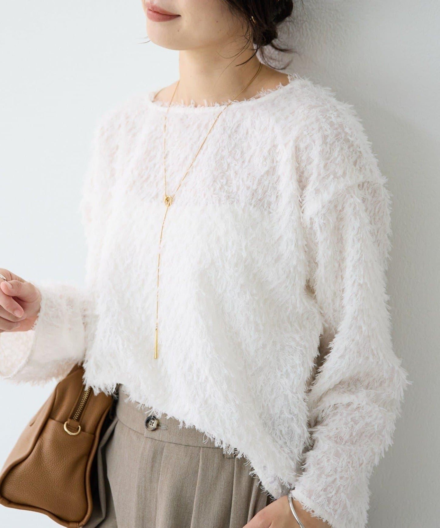 【適合正式場合】羽毛提花襯衫/預計12月下旬發貨