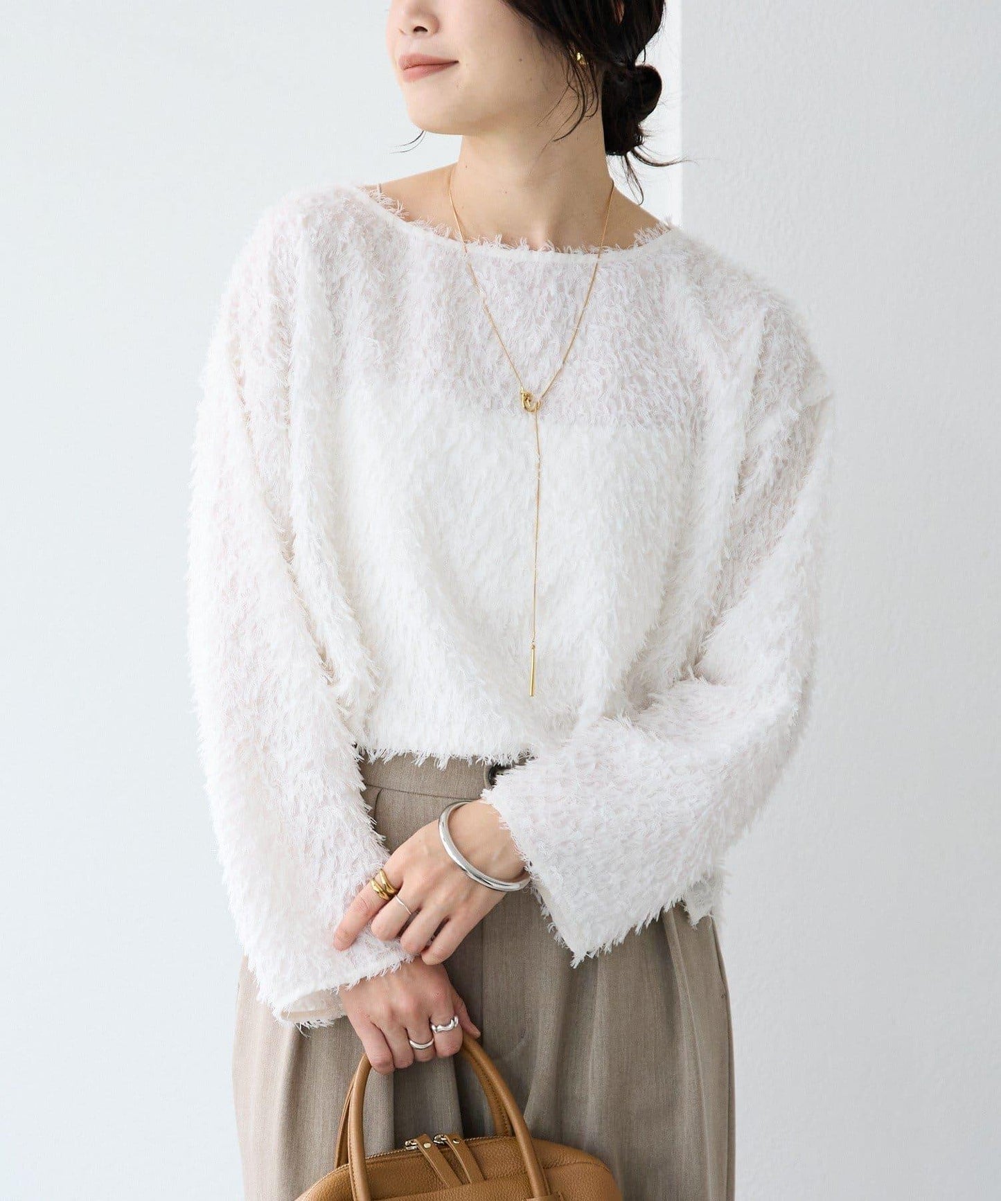 【適合正式場合】羽毛提花襯衫/預計12月下旬發貨