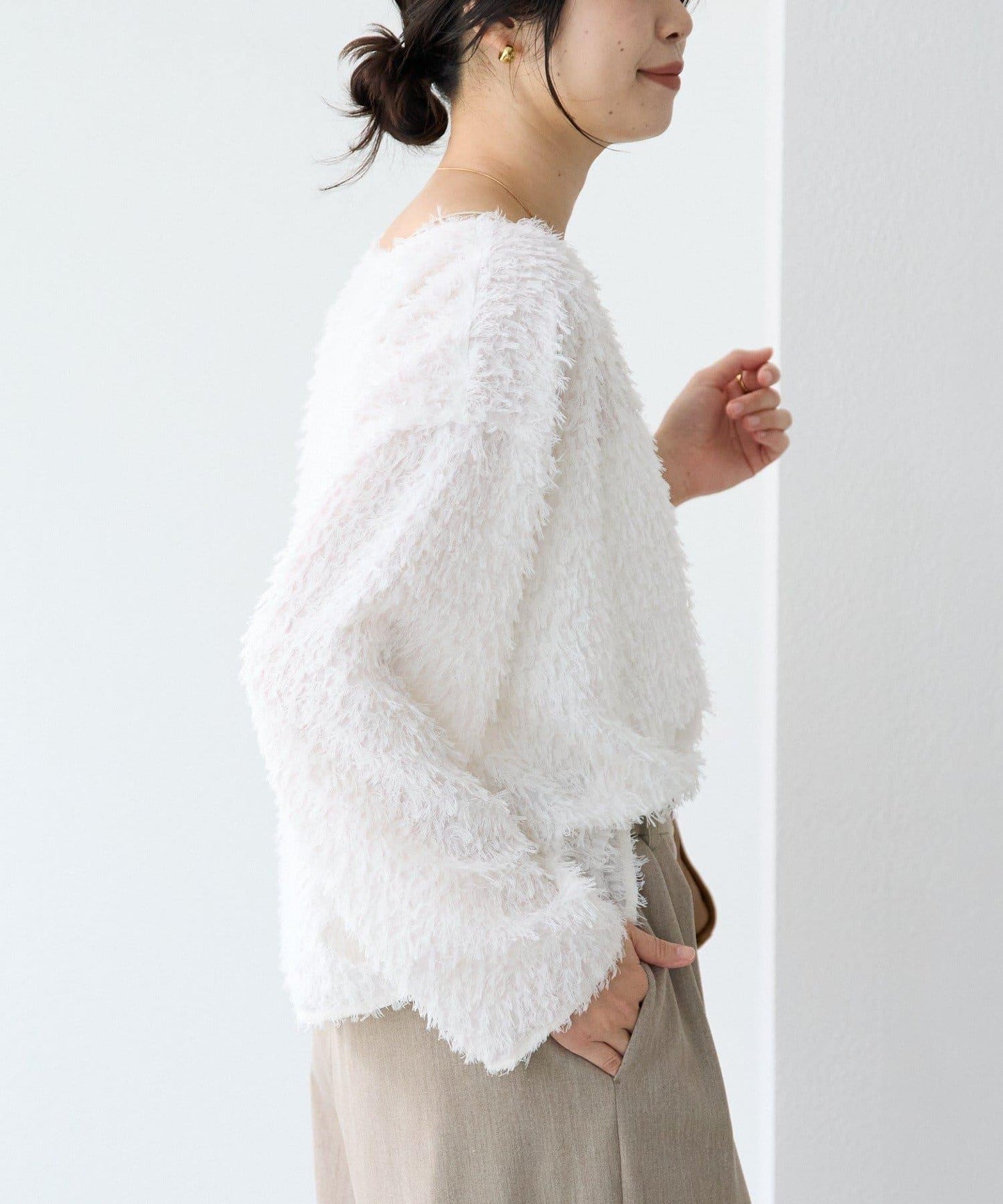 【適合正式場合】羽毛提花襯衫/預計12月下旬發貨