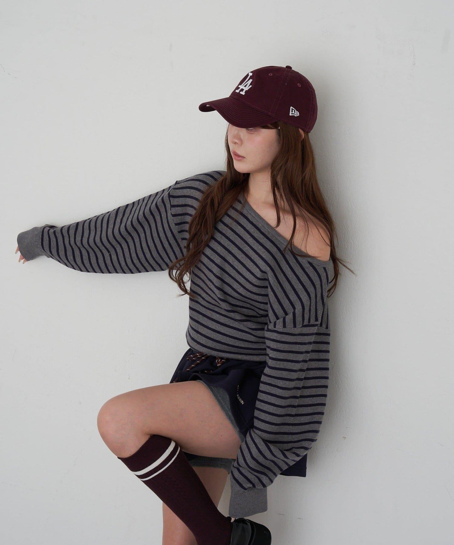 條紋單肩針織衫