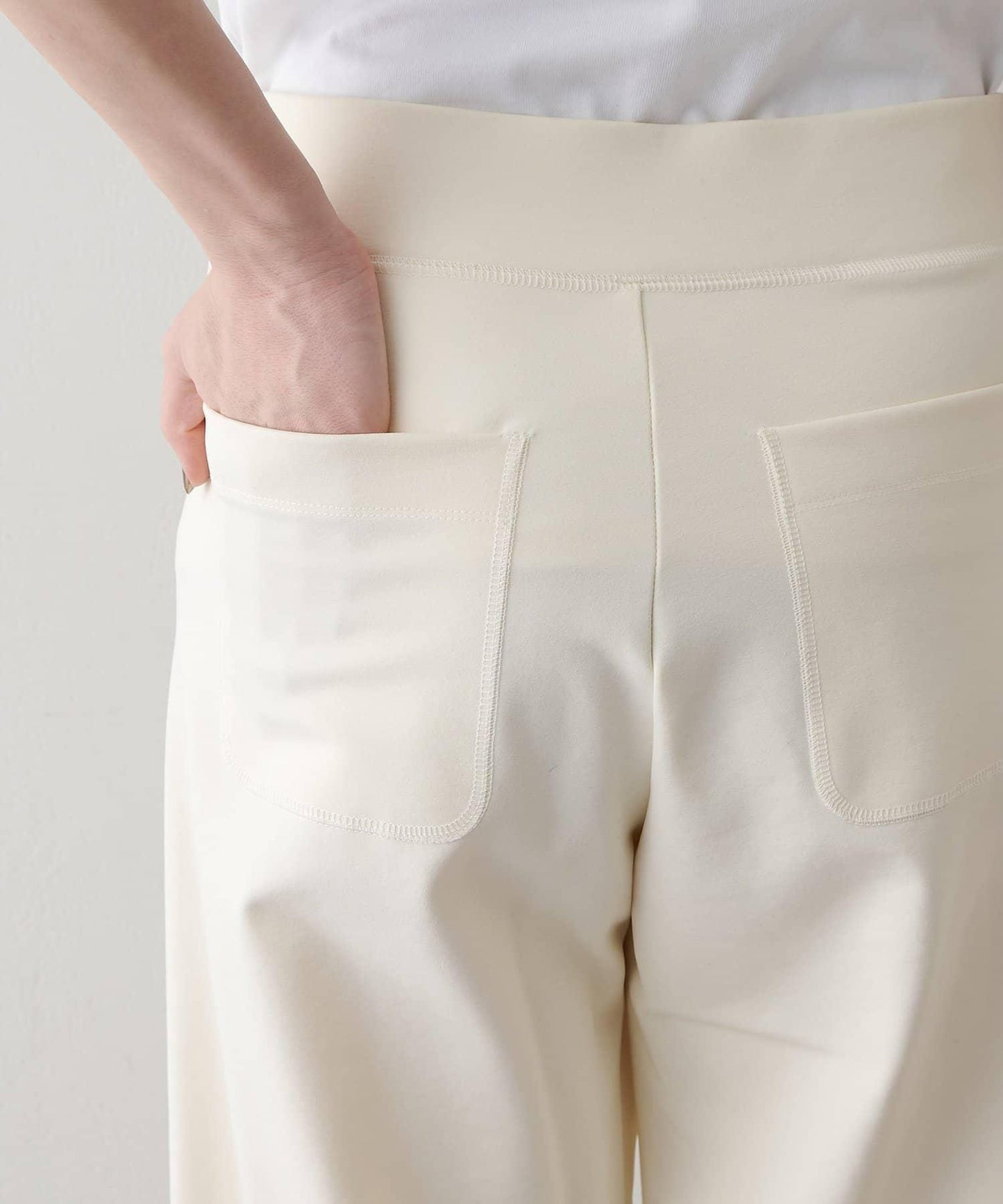 加絨桶型休閒褲