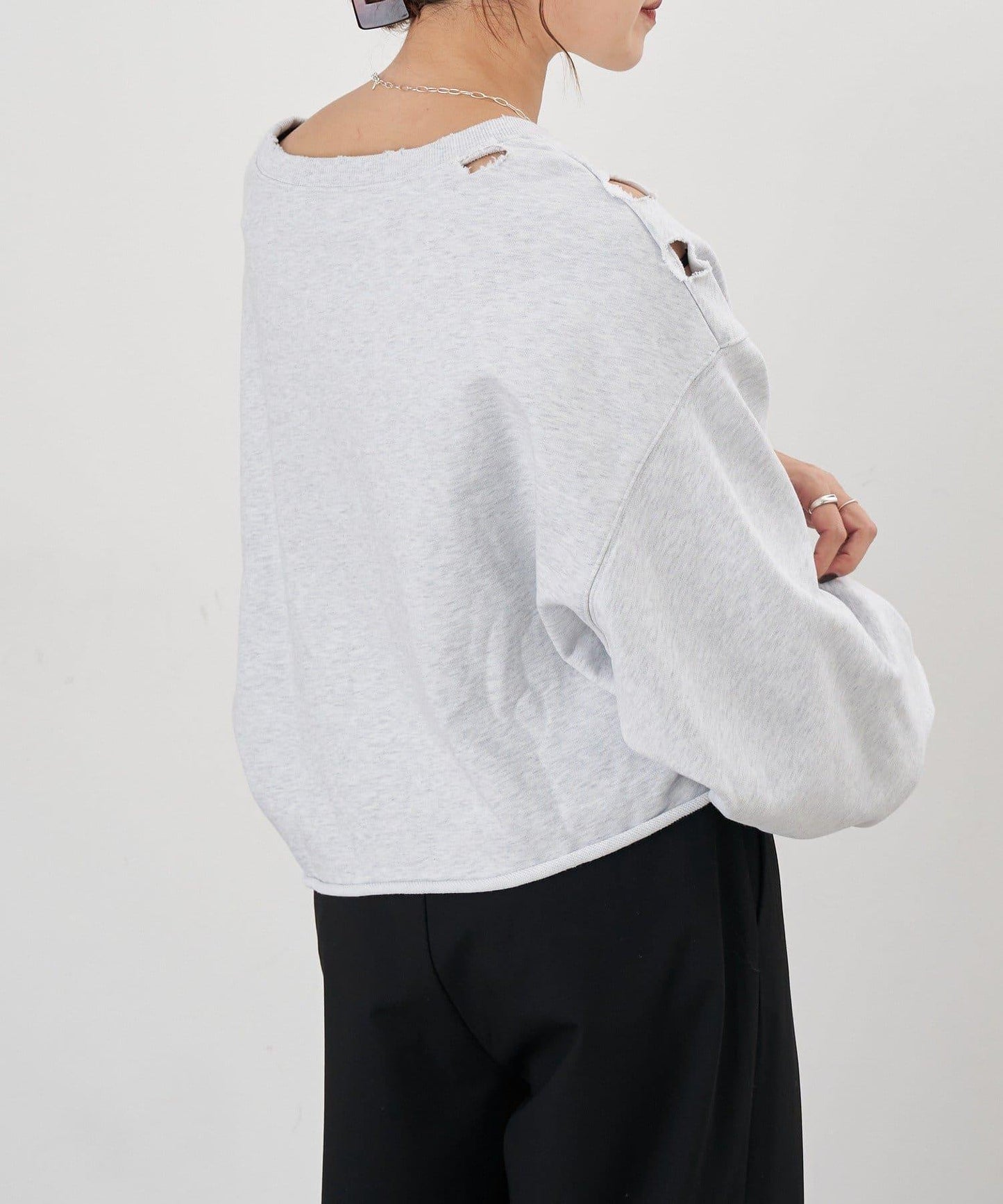 破洞風格印花衛衣