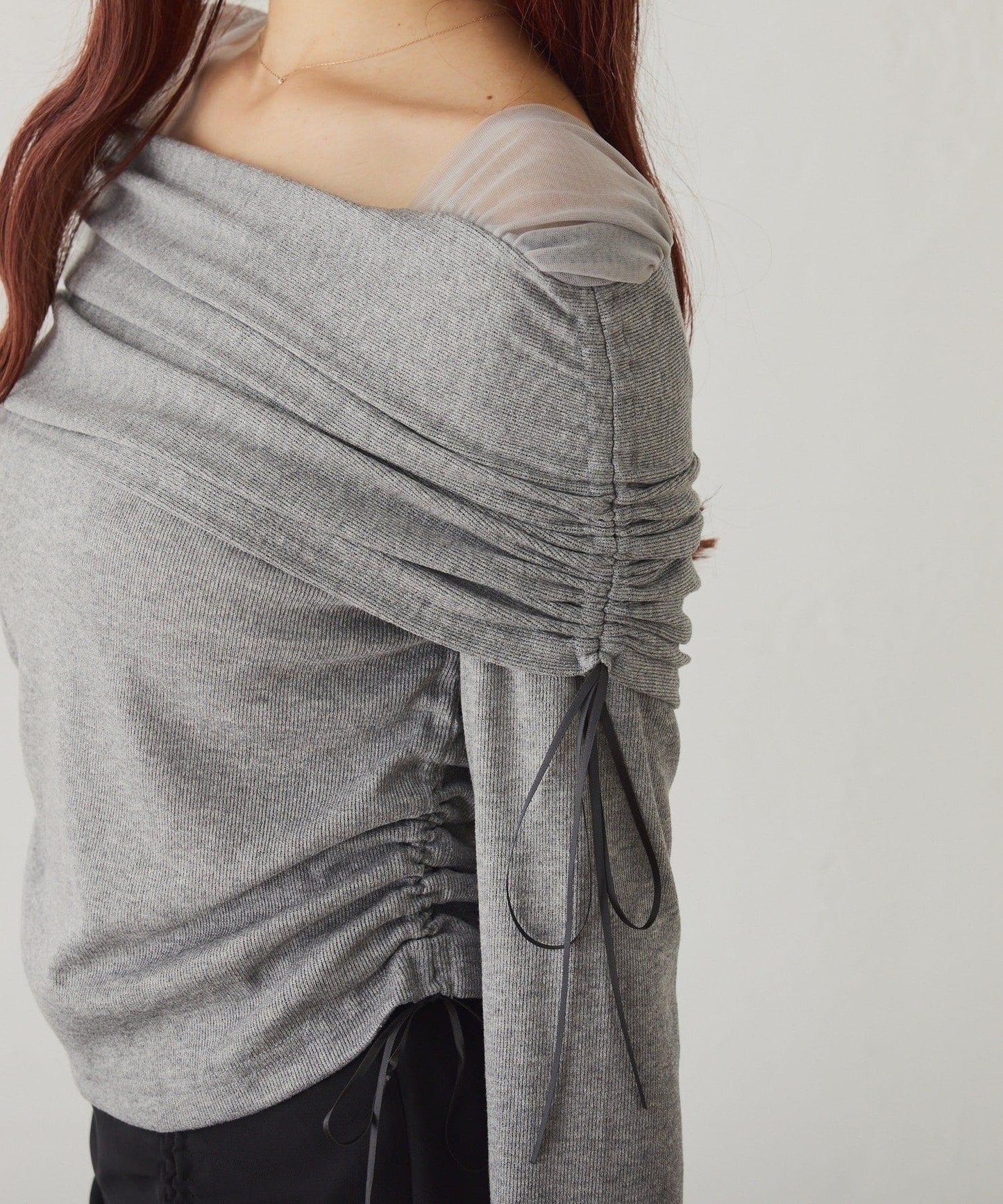 【one after another】一字肩上衣