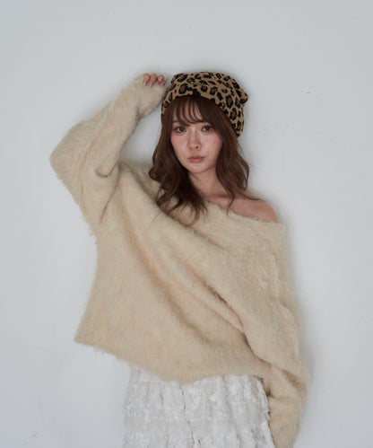 【RAY CASSIN】長毛V領寬鬆開衫