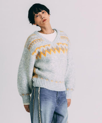 V領拼色北歐圖案針織衫