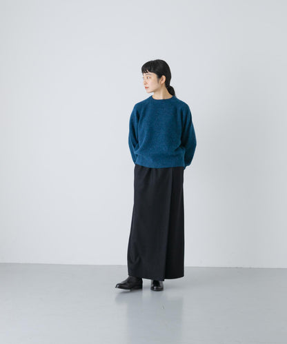 羊毛剪裁直筒裙