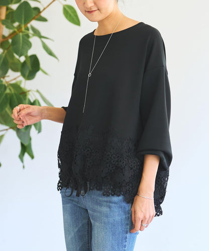 紙箱布拼接蕾絲下襬套頭衫