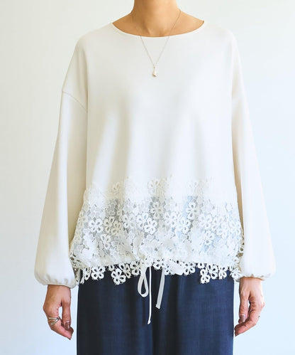 紙箱布拼接蕾絲下襬套頭衫