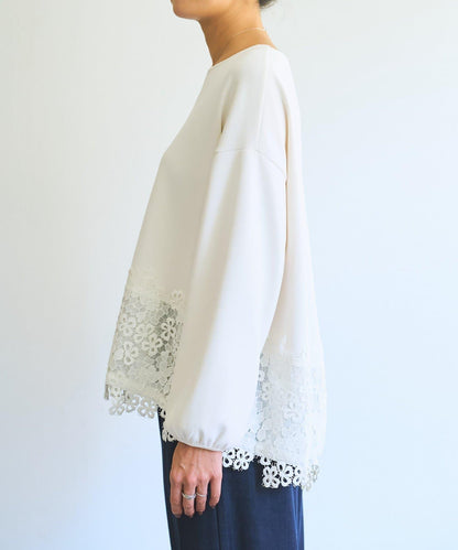 紙箱布拼接蕾絲下襬套頭衫