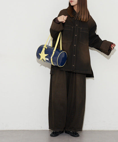 【GRAIN/グレイン】帶星形掛飾漆皮圓筒波士頓包