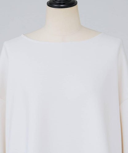 紙箱布拼接蕾絲下襬套頭衫