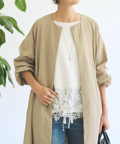 紙箱布拼接蕾絲下襬套頭衫