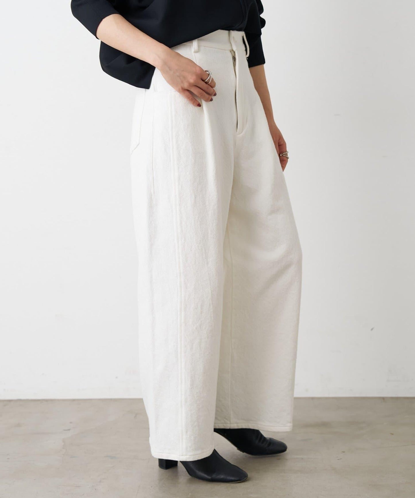 寬鬆牛仔斜紋棉布褲