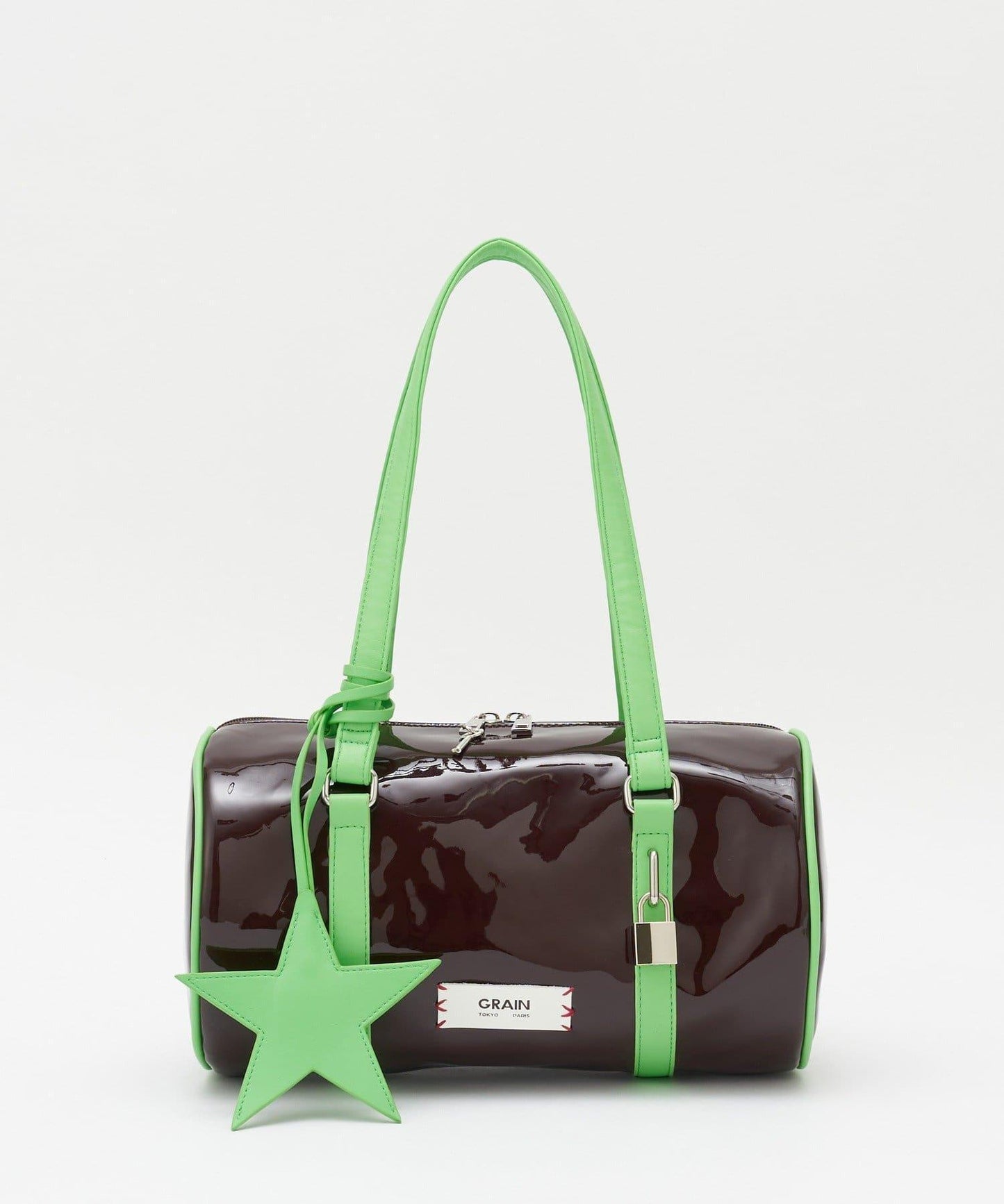 【GRAIN/グレイン】帶星形掛飾漆皮圓筒波士頓包