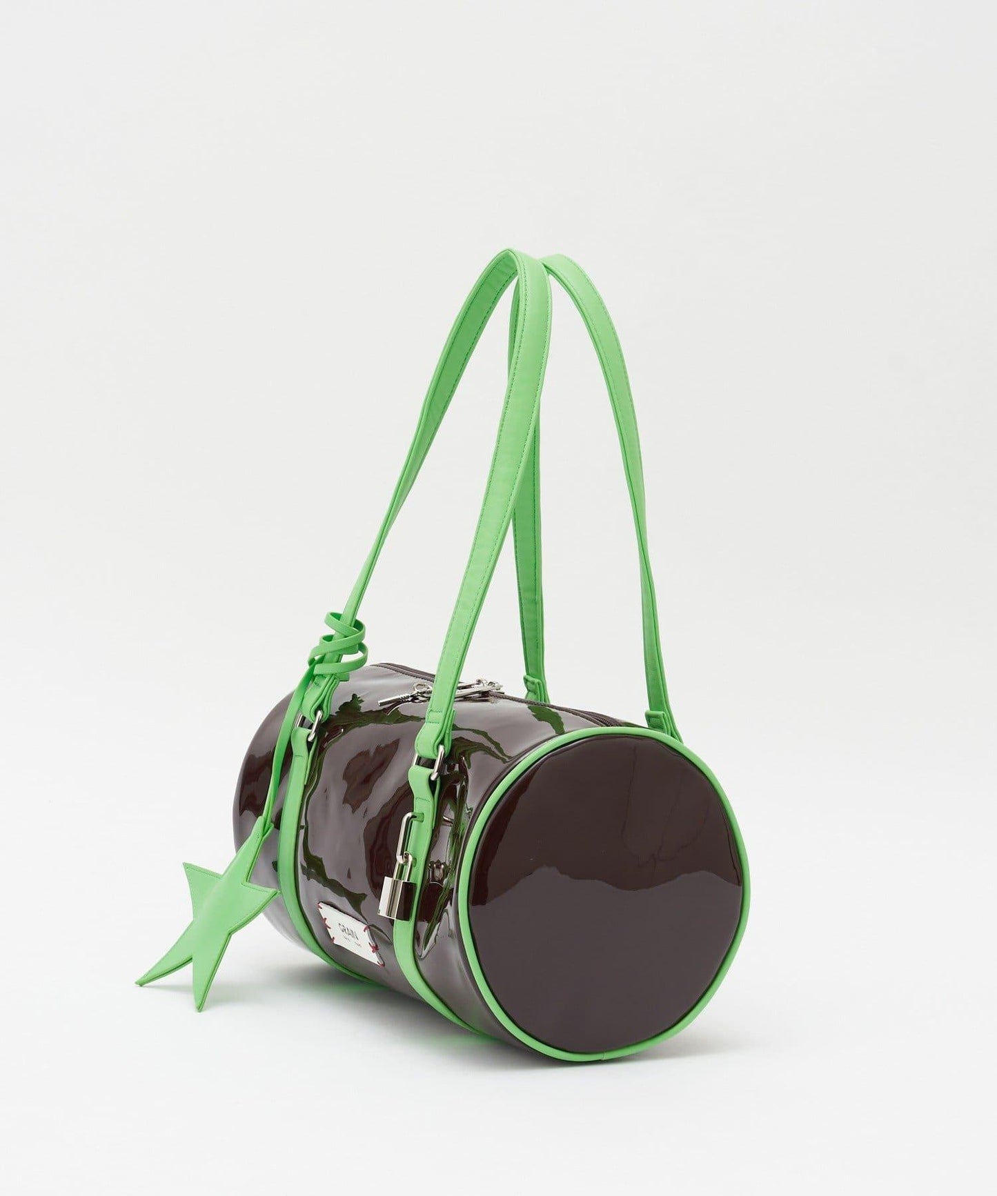 【GRAIN/グレイン】帶星形掛飾漆皮圓筒波士頓包