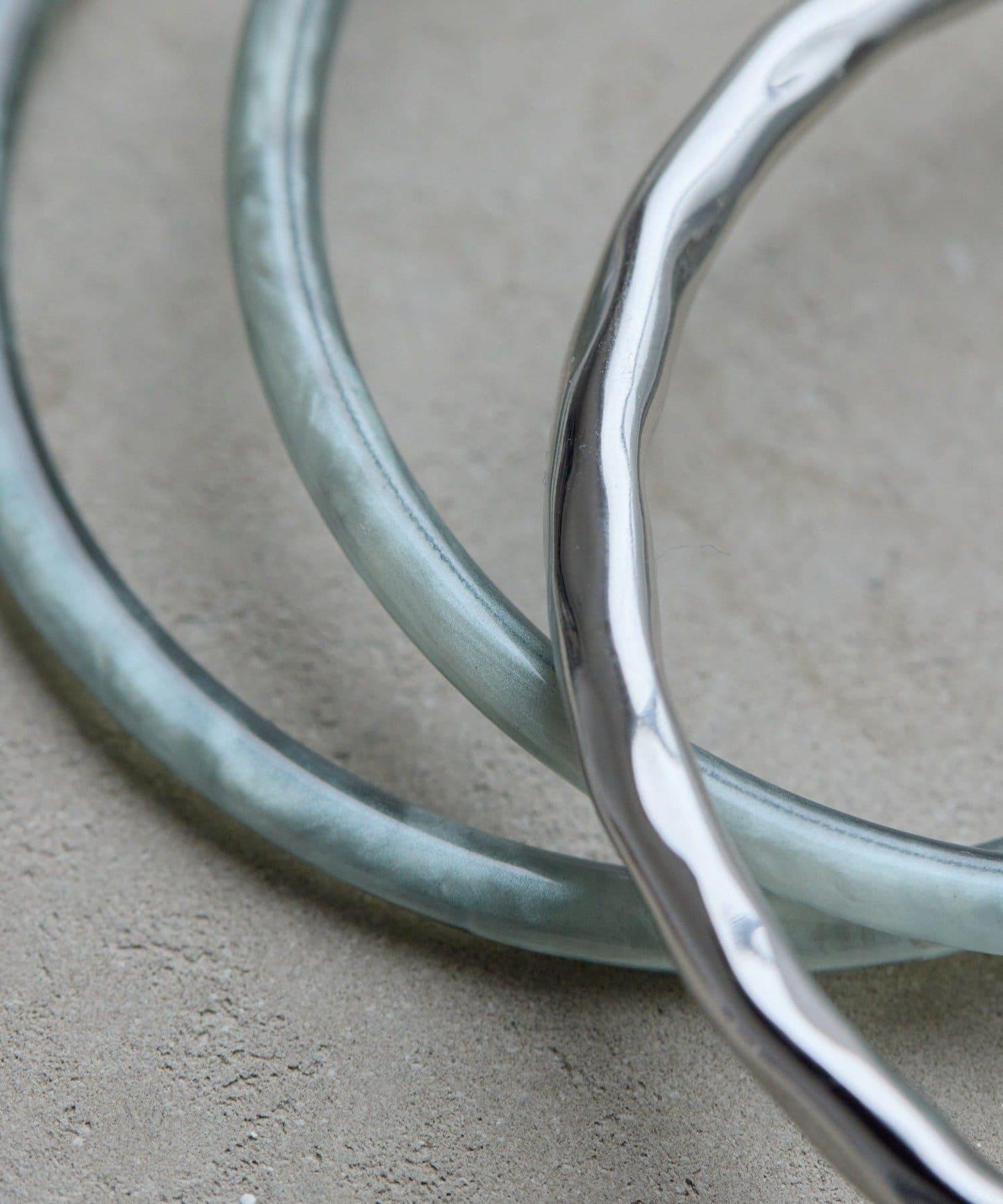 微妙色系三連手鐲