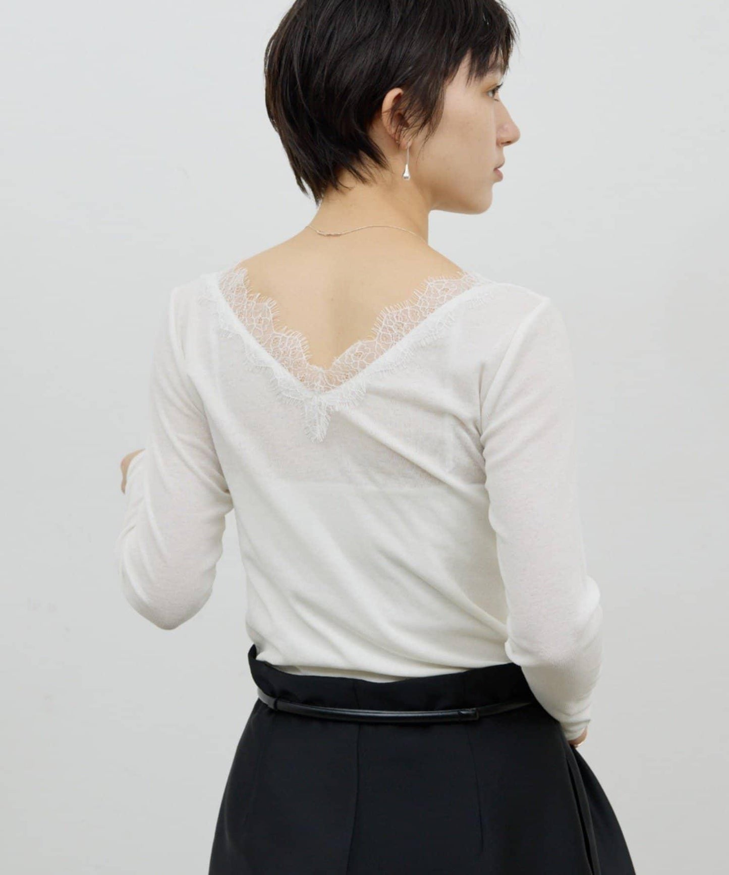 V字蕾絲長袖T恤