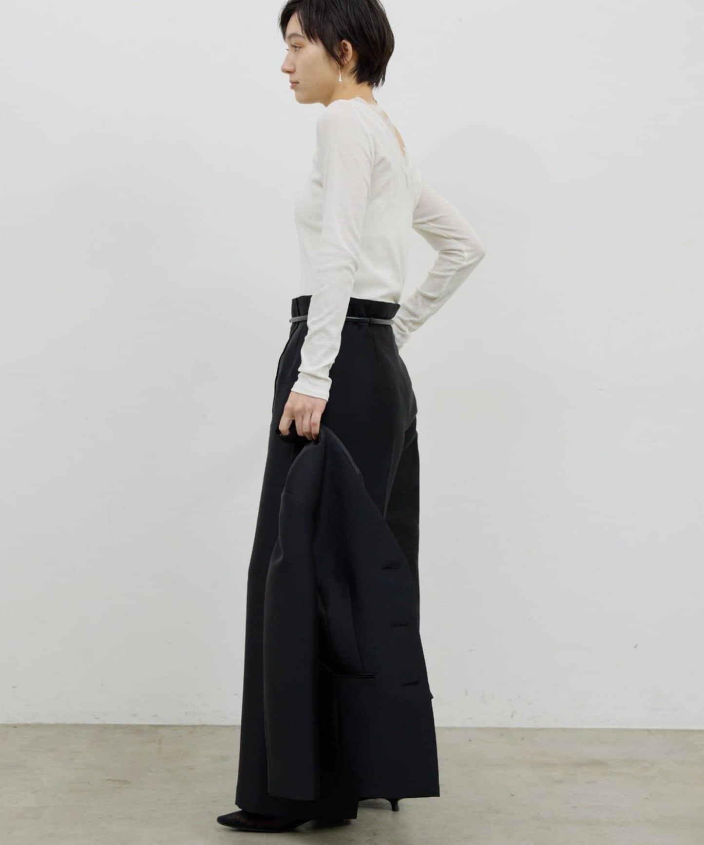 V字蕾絲長袖T恤