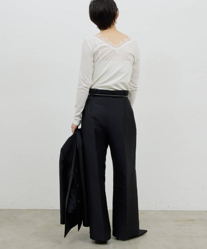 V字蕾絲長袖T恤