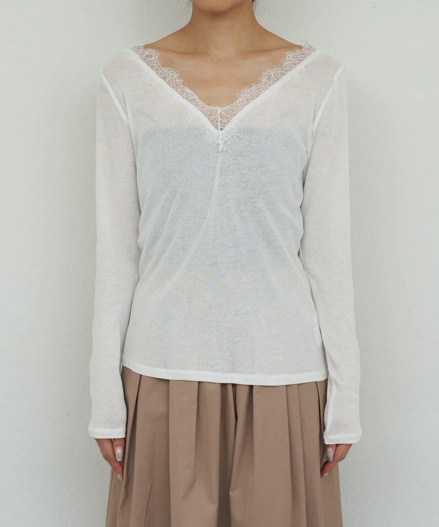 V字蕾絲長袖T恤