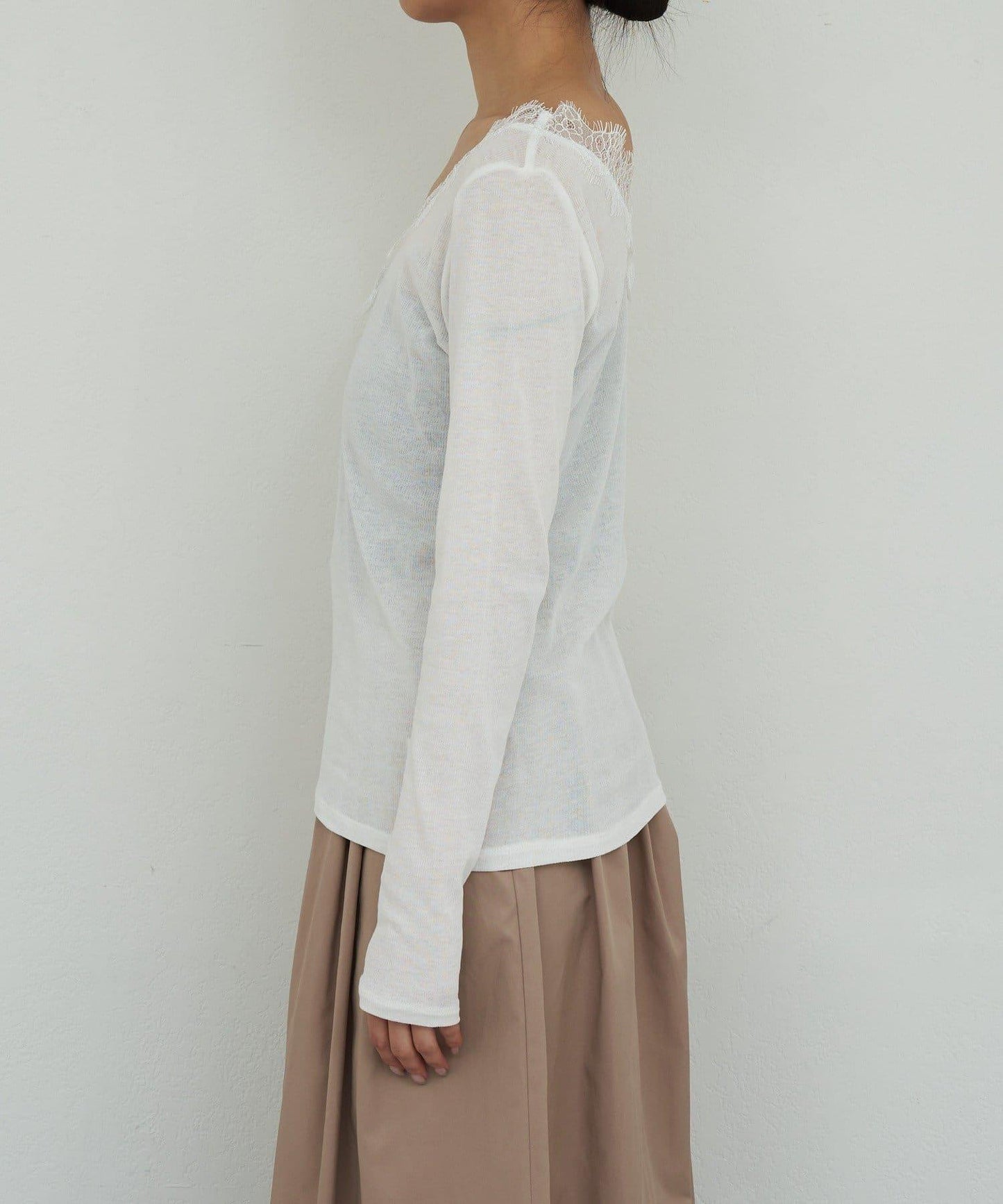 V字蕾絲長袖T恤