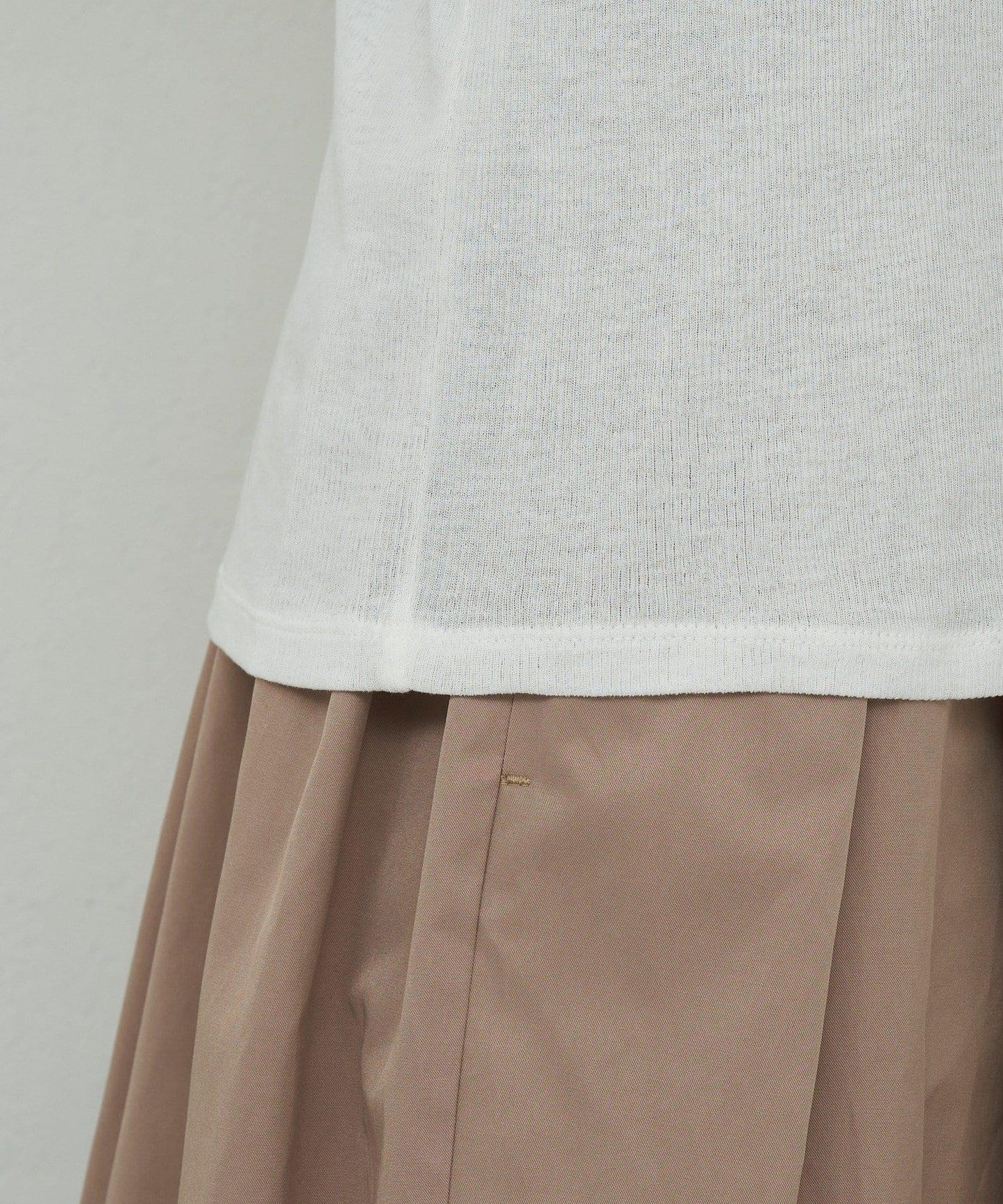 V字蕾絲長袖T恤