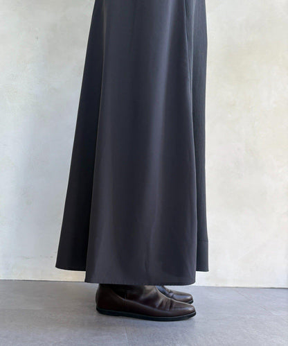 袖部網紗半拉鍊連衣裙