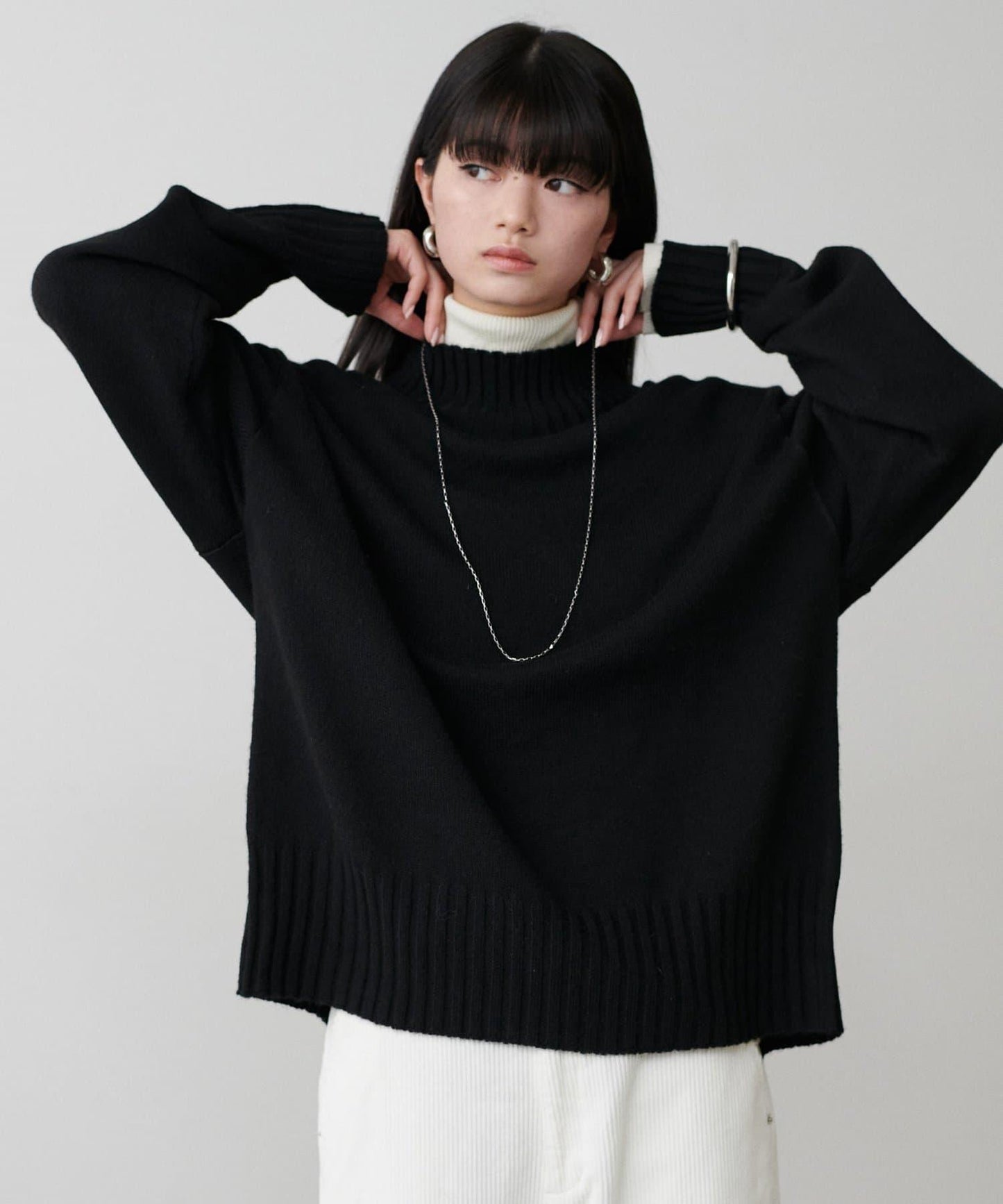 羊毛&再生聚酯混紡針織衫