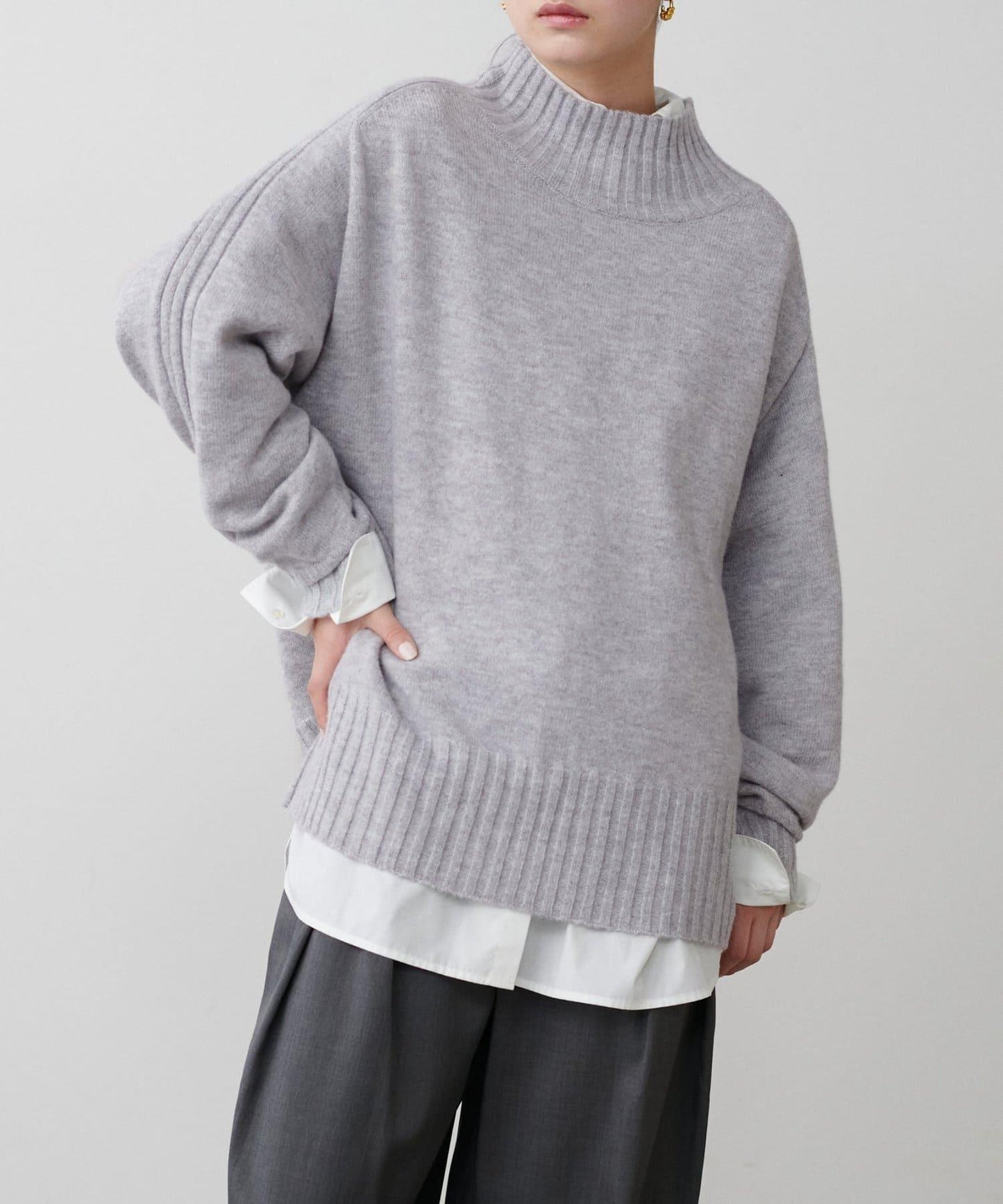 羊毛&再生聚酯混紡針織衫