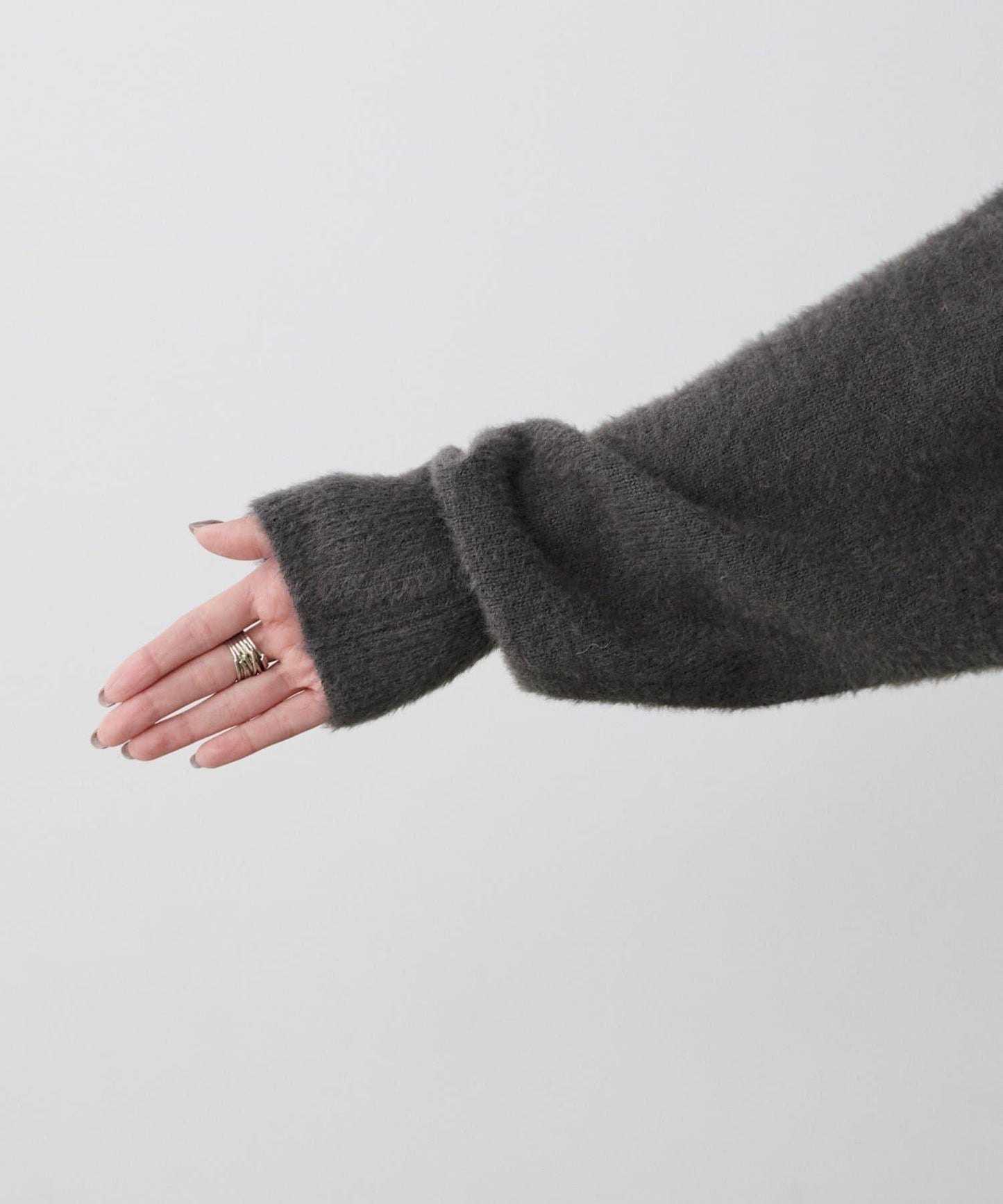 迷你羽毛柔軟針織套頭衫