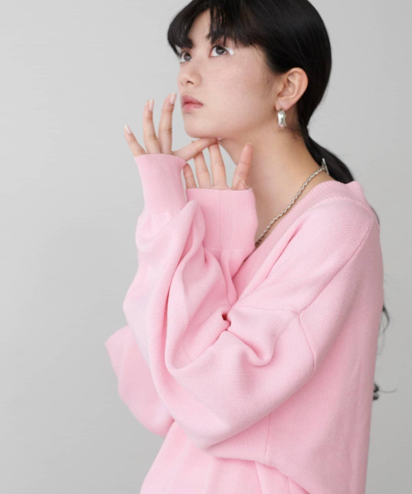 衛衣風V領針織套頭衫