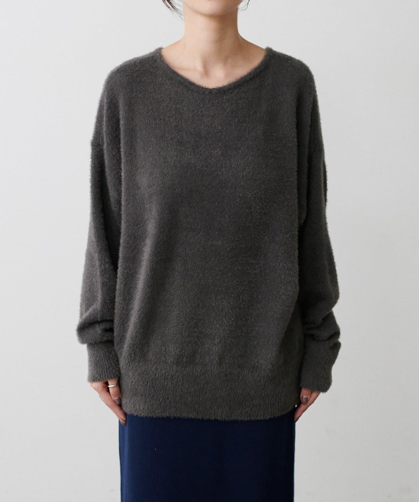 迷你羽毛柔軟針織套頭衫