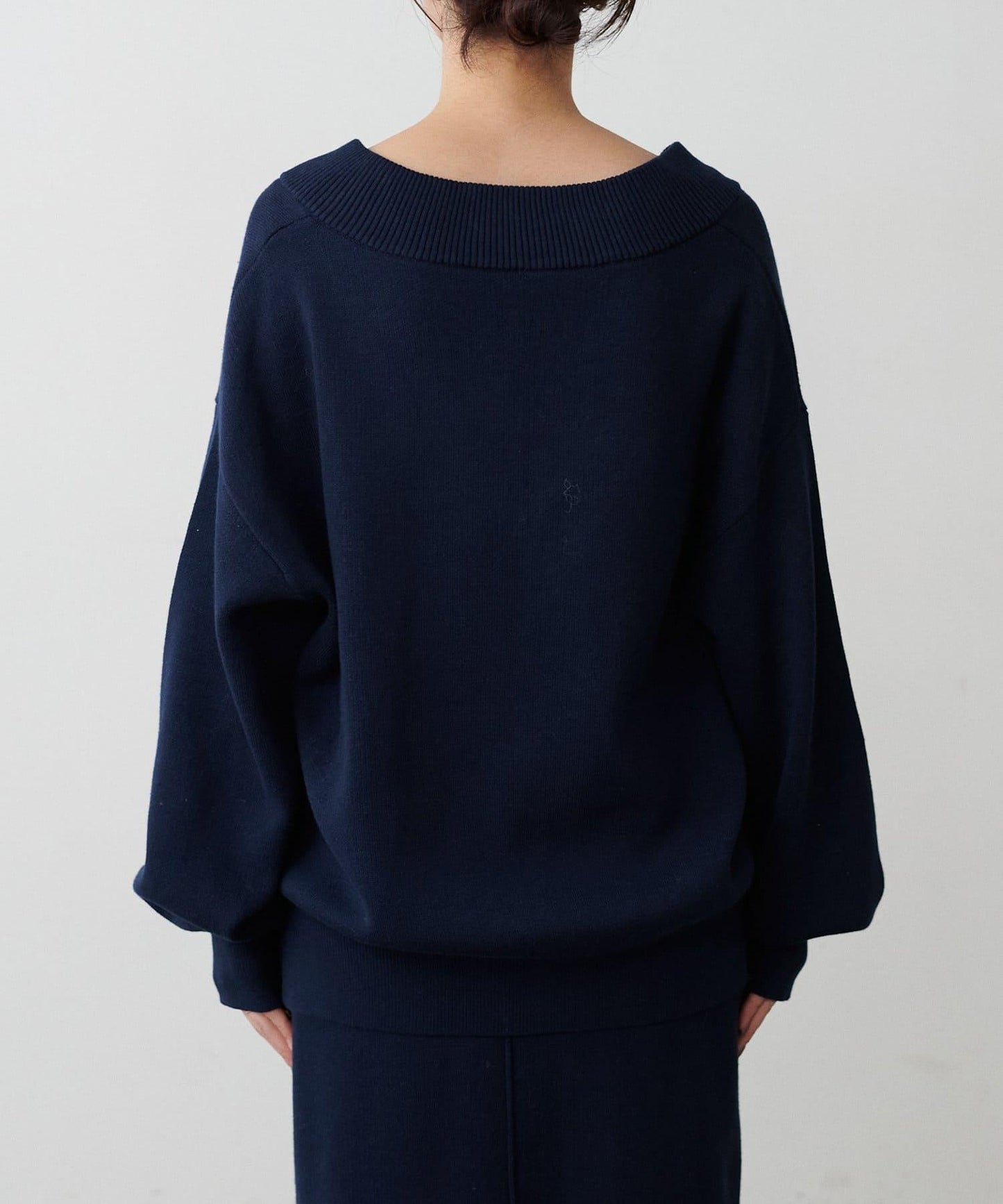 衛衣風V領針織套頭衫