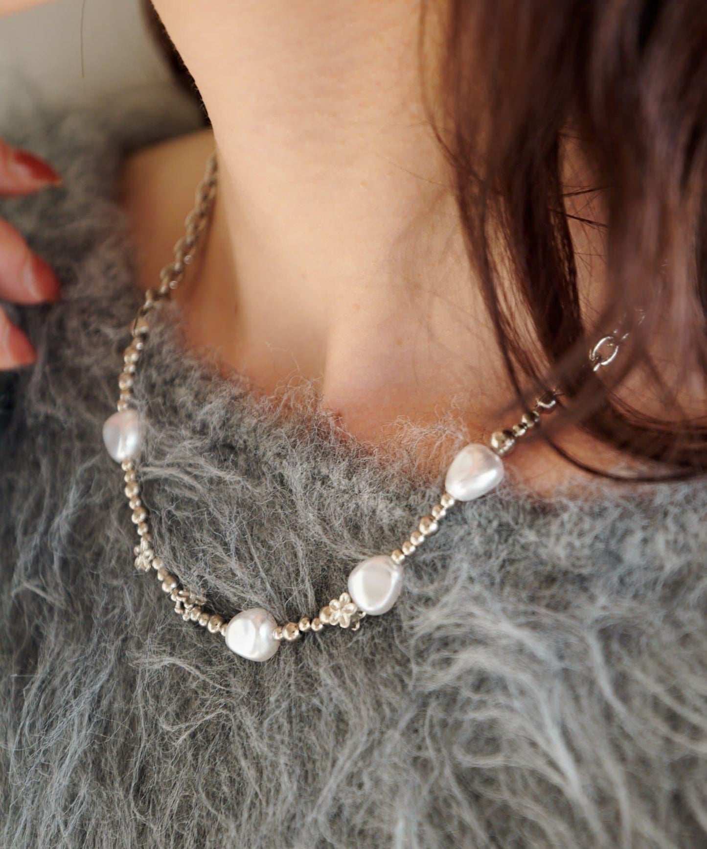 珍珠花朵鏈條項鍊