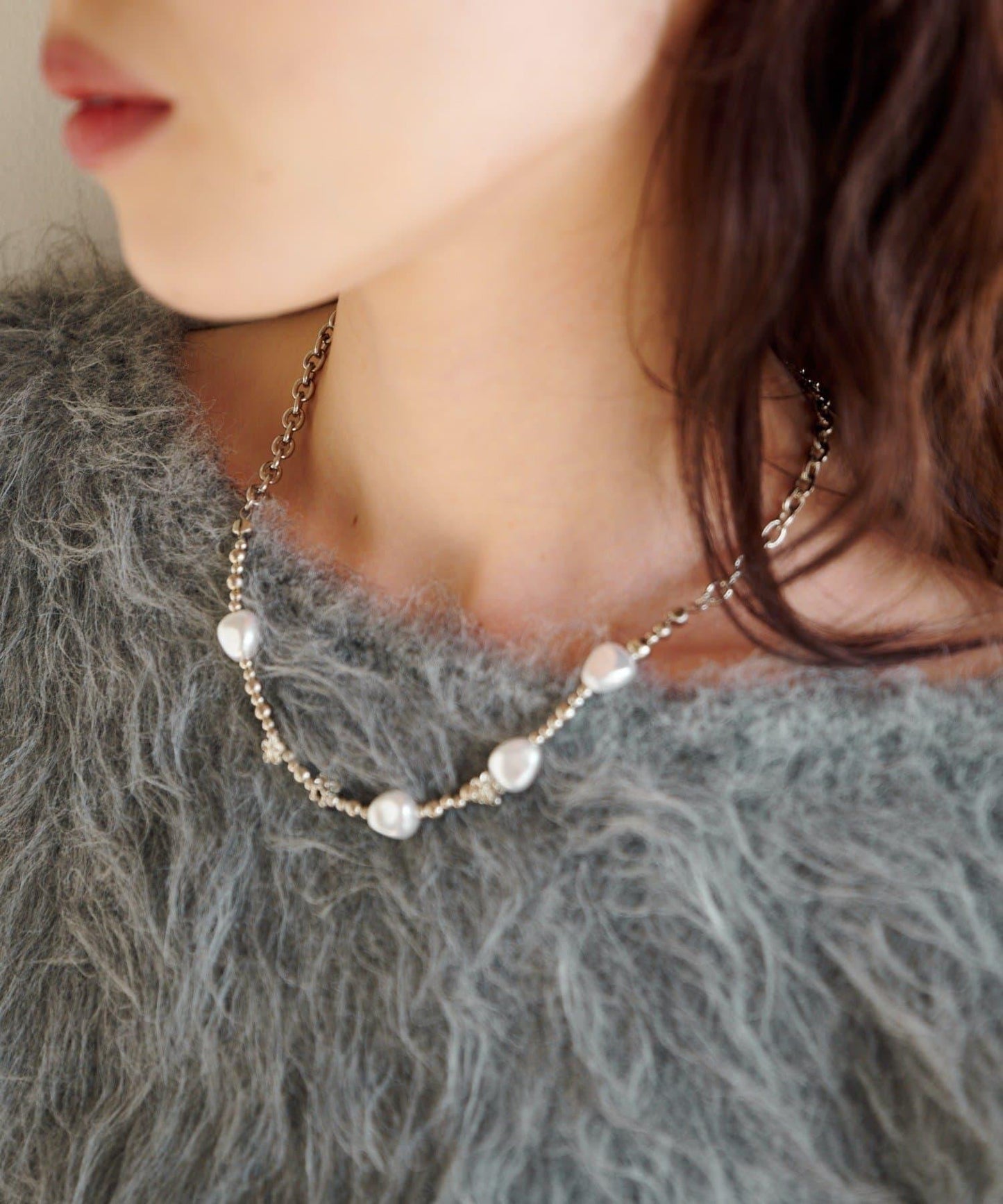 珍珠花朵鏈條項鍊