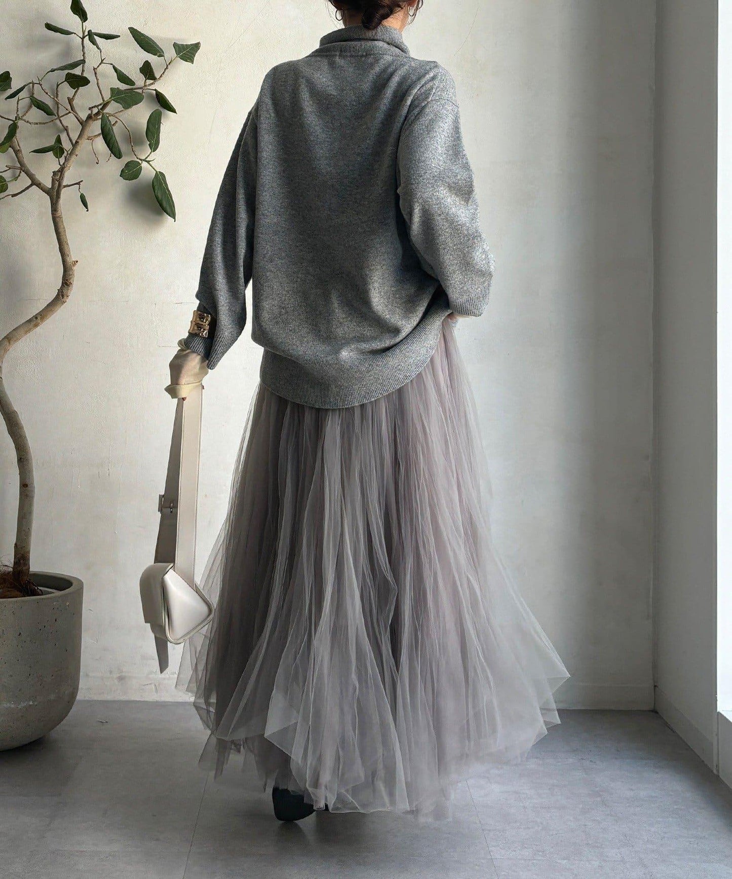 羊毛混紡高領長款上衣