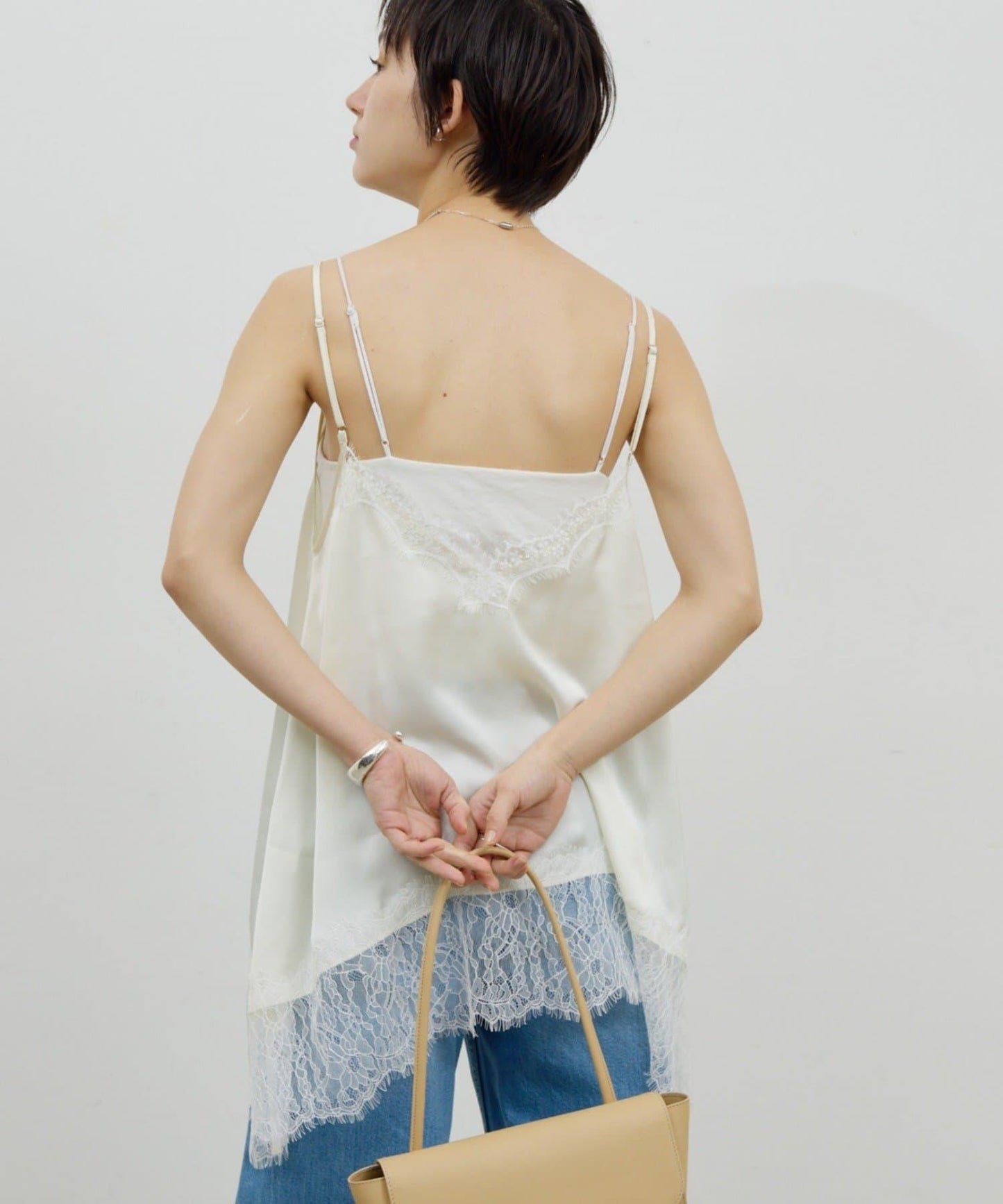 蕾絲吊帶長款上衣