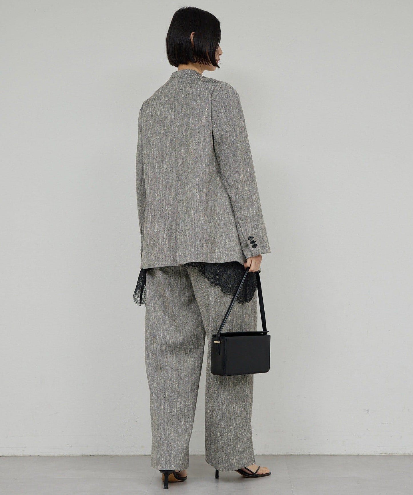 蕾絲吊帶長款上衣