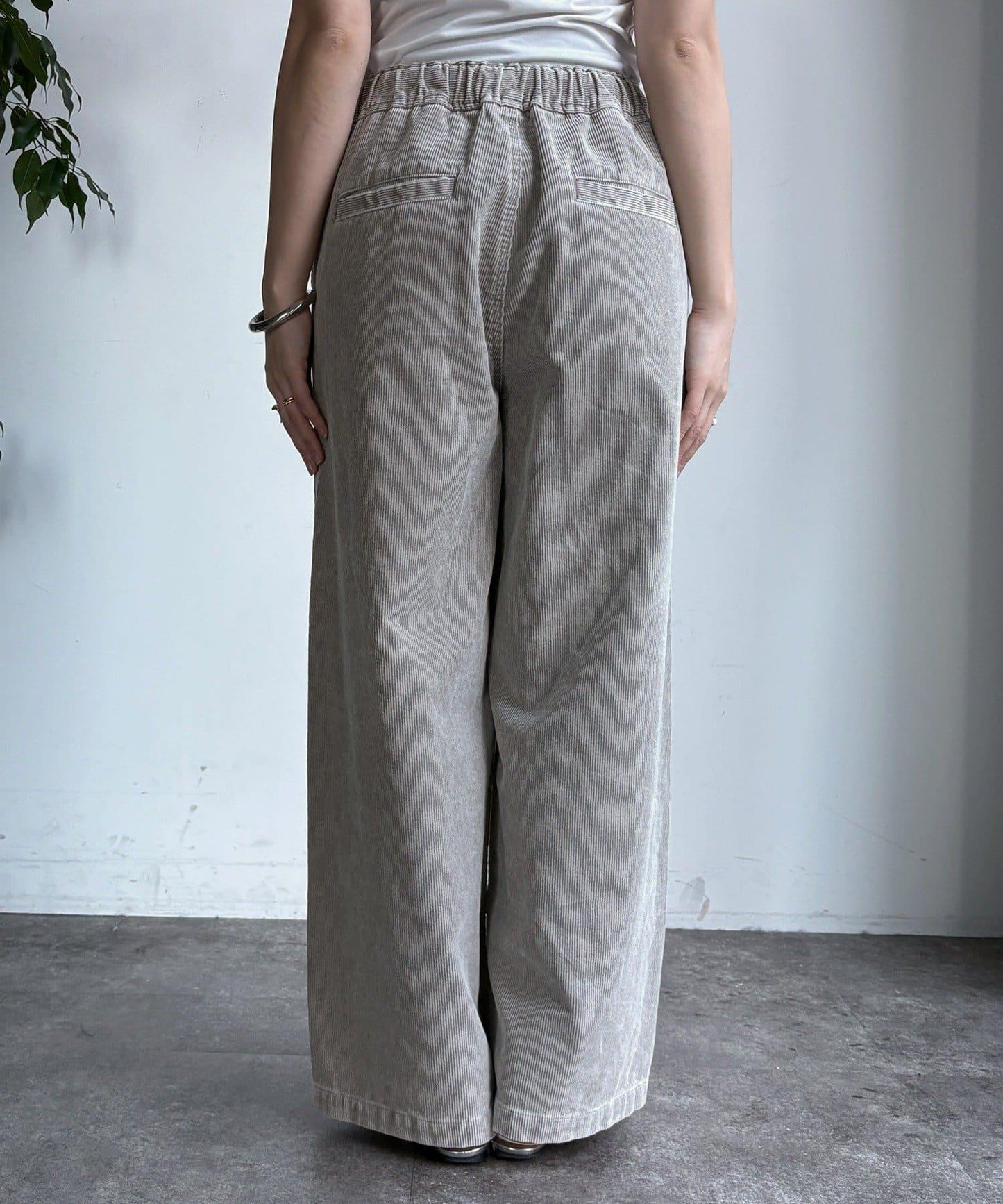 燈芯絨寬鬆休閒褲