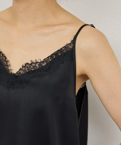 蕾絲吊帶長款上衣