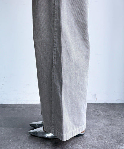 燈芯絨寬鬆休閒褲