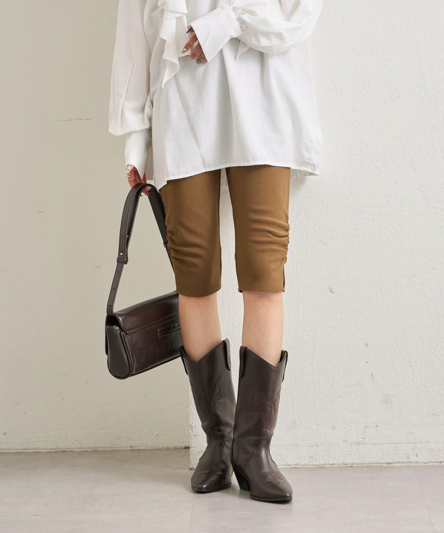 下襬褶皺騎行褲