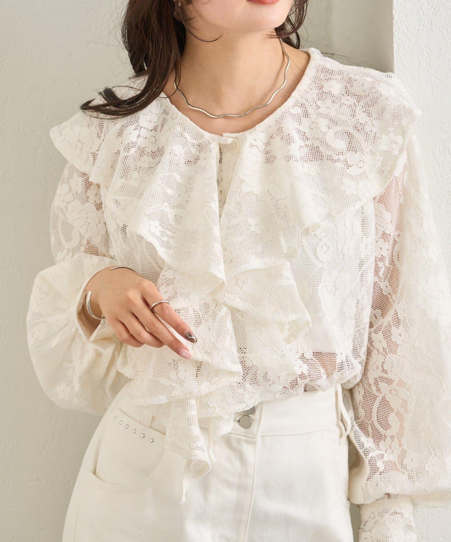 荷葉邊領口襯衫